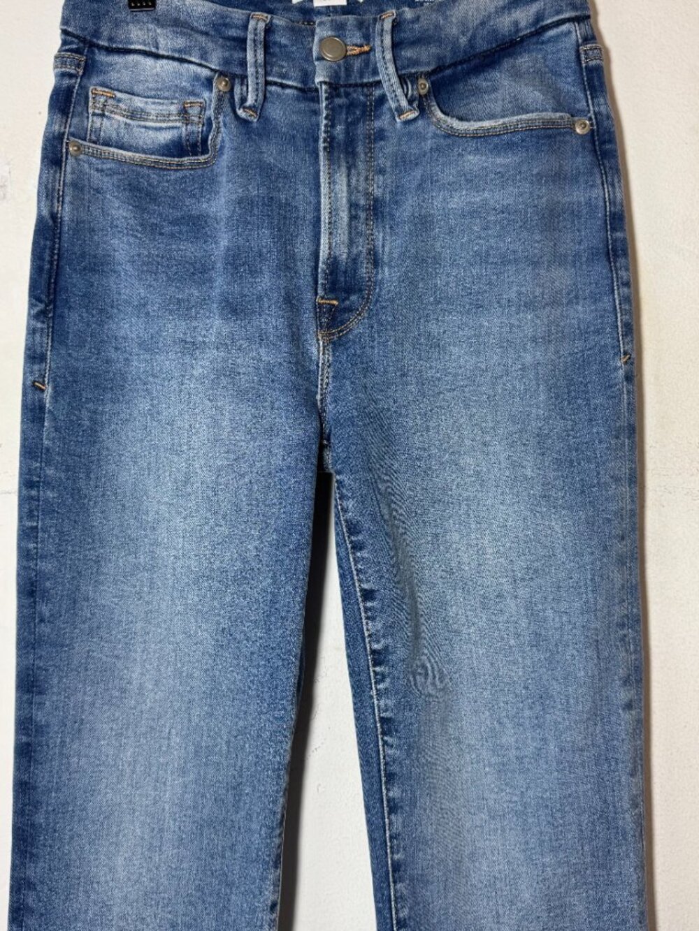 Good American Good Legs Straight Jeans Size 00 4 32 Inseam - Picture 3 of 10